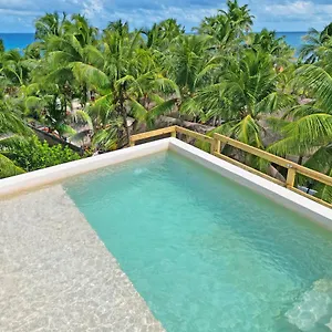 casa-alkimia-isla-mujeres.quintano-roohotels.com/